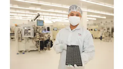 At the new Bosch semiconductor backend site in Penang, chips are separated from the wafers, assembled, and tested. 